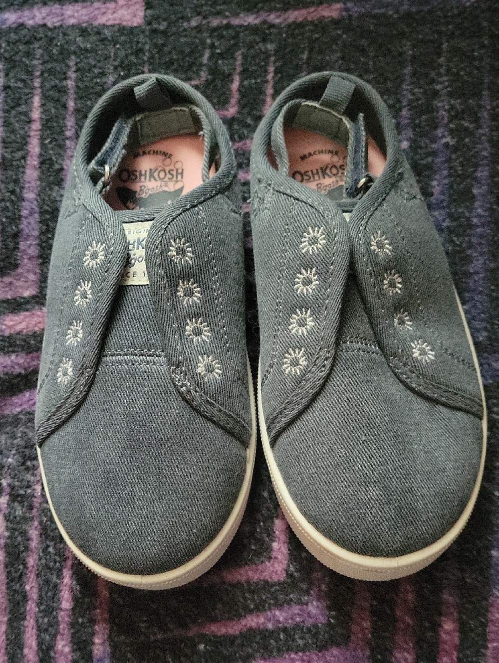 OshKosh B'gosh Charcoal Gray Slip-On Canvas Sneakers with Daisy Embroidery
